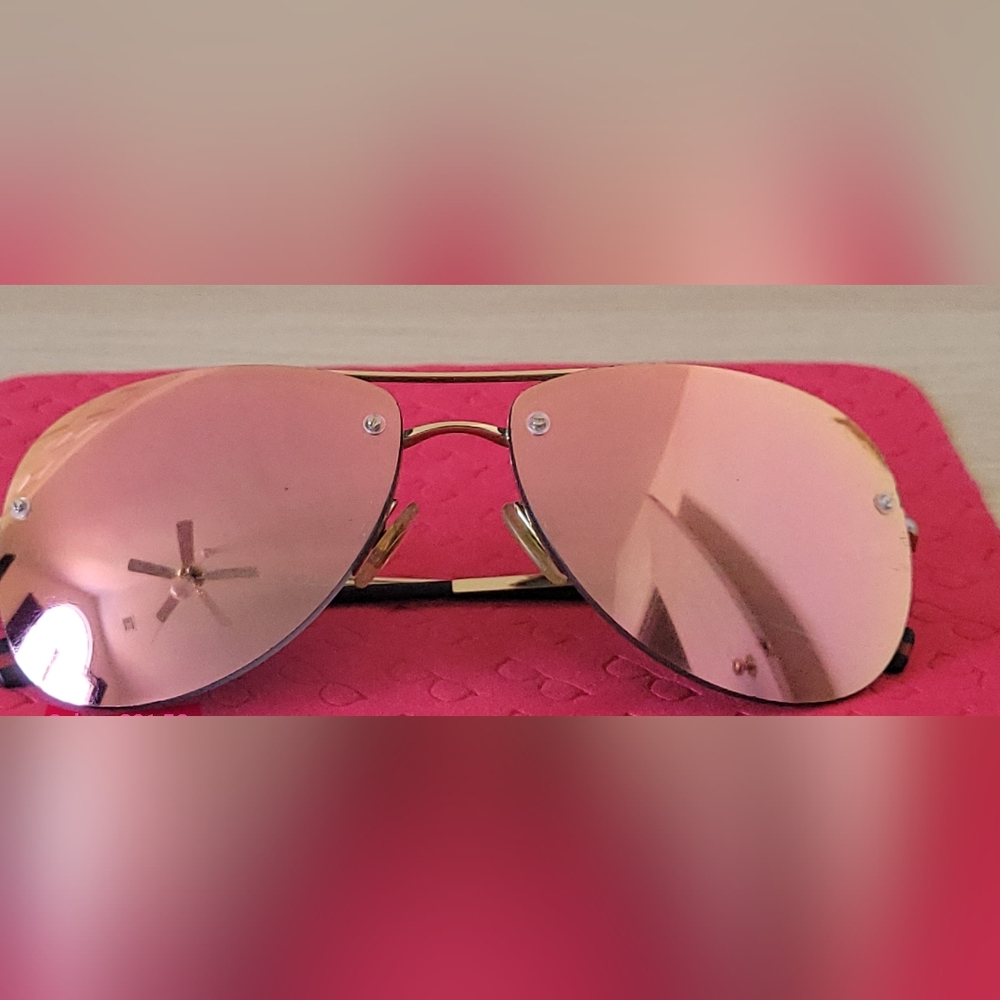 AUTHENTIC SUNGLASSES